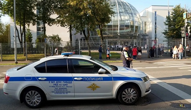 «Осенние каникулы»: в Москве проводится профилактическое мероприятие по безопасности детей на дорогах