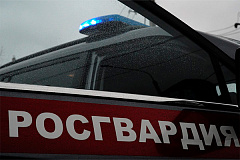 Столичные росгвардейцы оказали помощь гражданам, пострадавшим на улицах города 